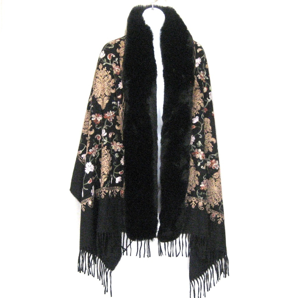 JESSICA McCLINTOCK ⚜ WOMEN'S BLACK FASHION WINTER FUR SHAWL - Picture 6 of 6